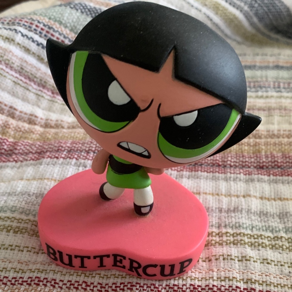Buttercup Figurine with Pink Base